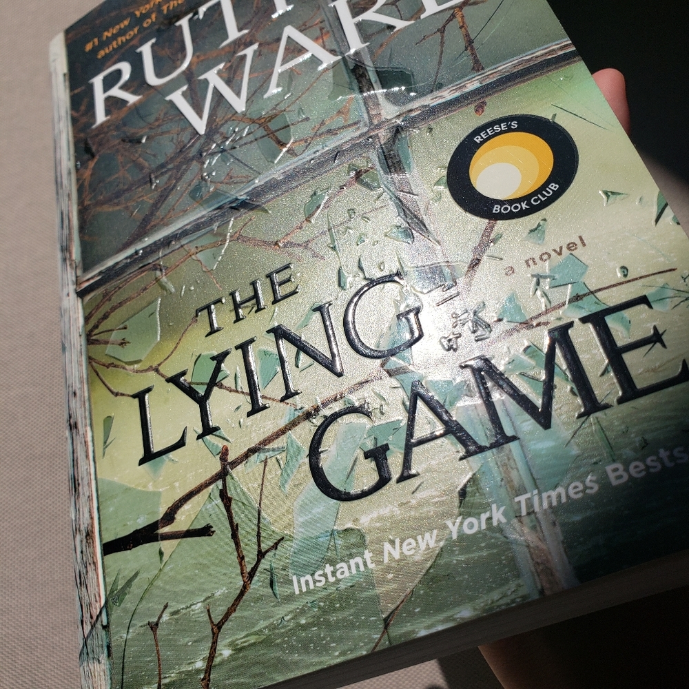 4/$23 - Ruth Ware - Lying Game Used Book - Picture 3 of 5